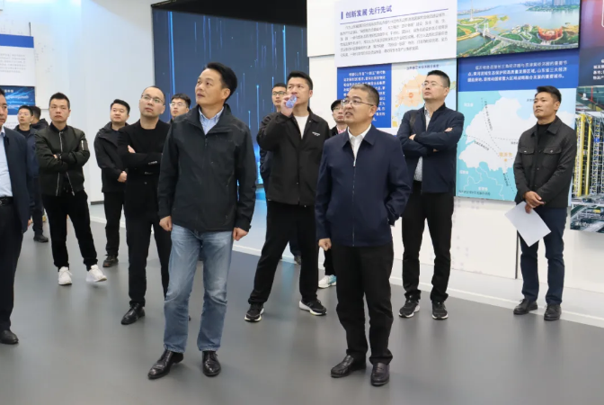 台州市路桥区政府副区长马青田一行莅临顺和国际智慧物流园参观调研